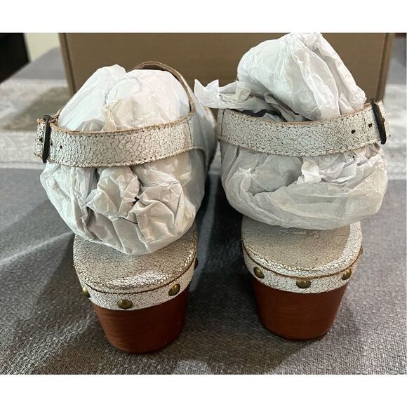 Australia Luxe Collective Women's Margarito Fashion Boot - Picture 4 of 7